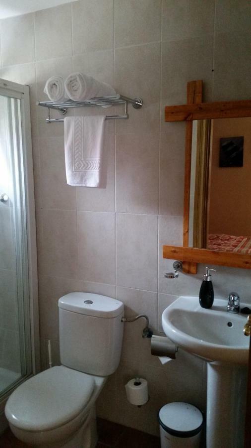 Albergue De Portilla Portilla de la Reina Екстериор снимка