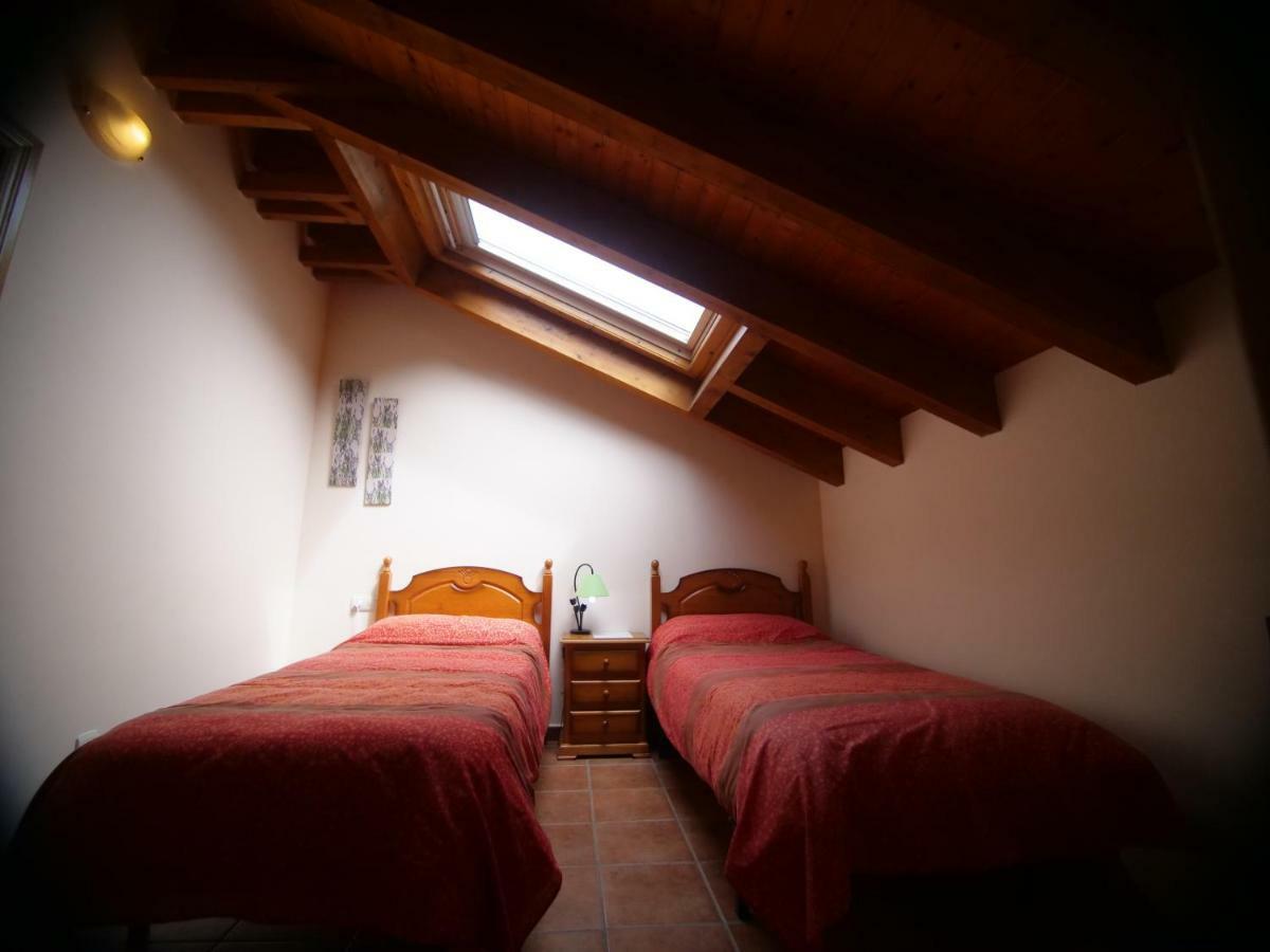 Albergue De Portilla Portilla de la Reina Екстериор снимка